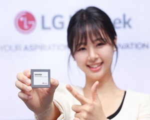 이것이 5G 광대역 위성통신하는 차량 통신모듈
